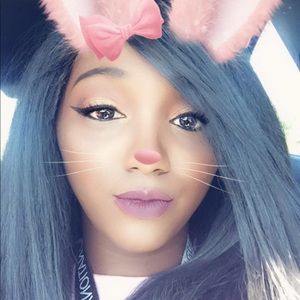 Meet your Posher, Jasmine